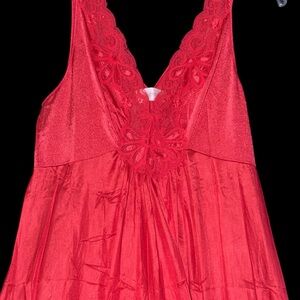 Vintage Shadowline Red Satin Lace Peignoir Set Gown & Robe Medium EUC